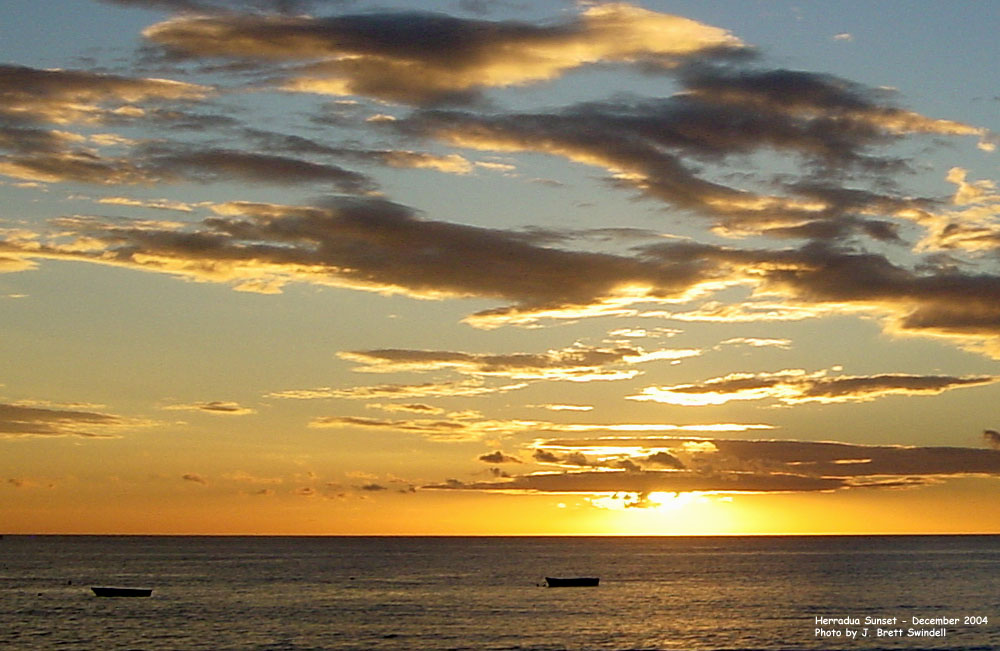 Costa Rica photos - Sunset Herradura Bay